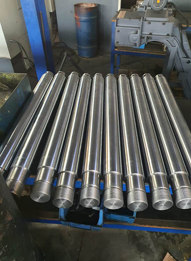 CNC - GENERAL, MILLING, TURNING, PRODUCTION, HYDRAULIC PARTS, GEARS, HYDRAULIC COMPONENTS